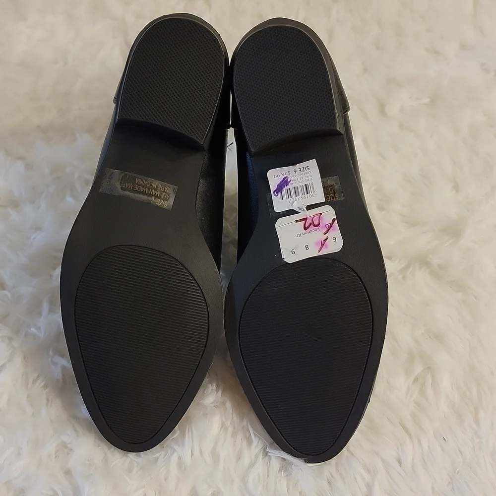 Charlotte Russe Size 6 Ankle Booties With 1.5 Inch Heel NWT